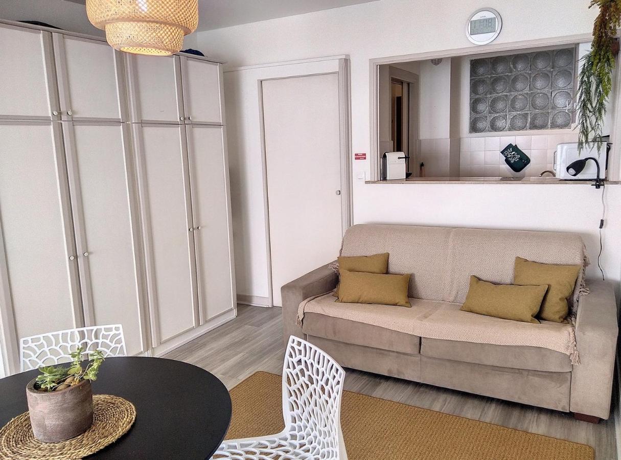Constellation Apartment Juan-les-Pins Exterior photo